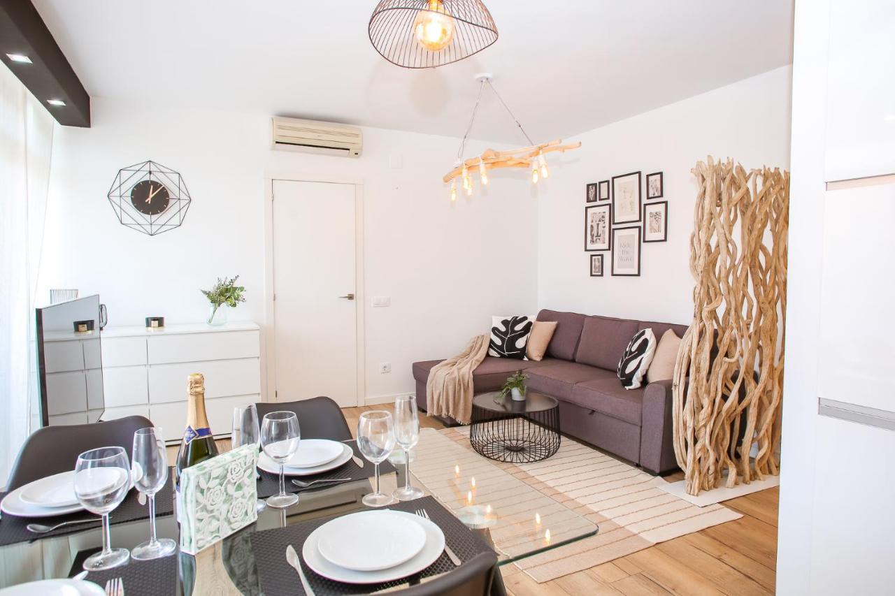 Al39 - Atico Con Barbacoa Playa Fenals Appartement *